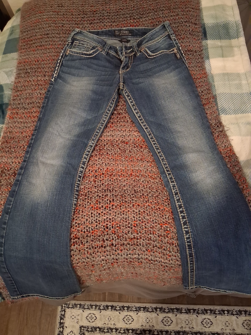 Silver Jeans Women's Dark Blue Bootcut with Fading